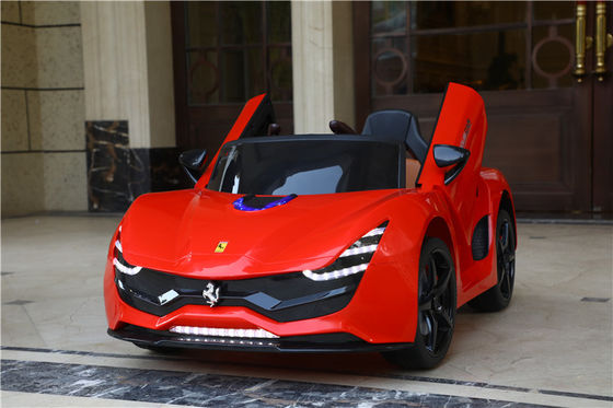 2023 Made In Newest 12 Volt Kids Electric Ride On Car com Duas Portas Abertas Marrom