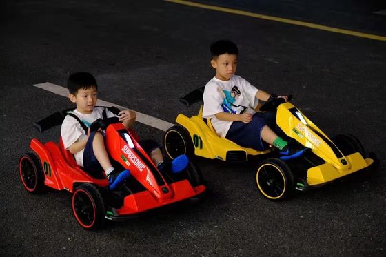 Material PP Carrinho elétrico infantil de 12 V com função de deriva de dupla direção