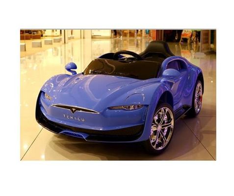 2023 Crianças Ride Electric On Car com controle remoto 12V Quatro rodas de dois lugares