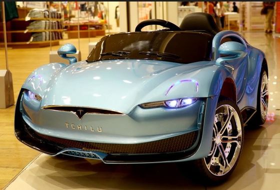 2023 Crianças Ride Electric On Car com controle remoto 12V Quatro rodas de dois lugares