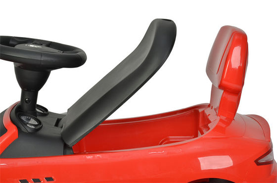 Crianças seguras e seguras Mini carro de brinquedo de 4 rodas para faixa etária de 2 a 4 anos fabricado