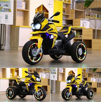 6V Dual-Motor Kids Electric Ride On Car para crianças Adequado para idades 3-8 anos de idade