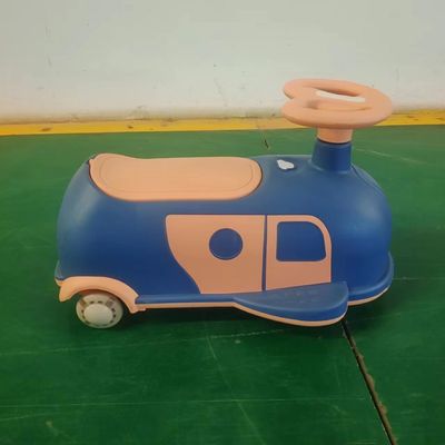 Grado de plástico verde Happy Baby Balance Car para brinquedos infantis Ride On Car Desconto direto