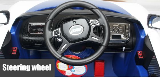 Remote Control Crianças Toy Carros Elétricos com Material Plástico e 550 * 2 Motor