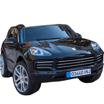 Controle remoto e música em carros de brinquedo elétricos para crianças Unisex bateria alimentada