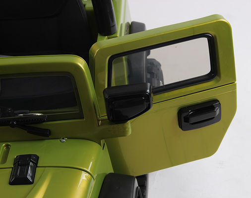 2022 Hot Kids Electric Ride On Car Toy Cars For Boys With Remote Control feito de plástico