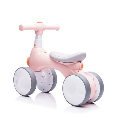 Mini Ride On Car Foot Push Mini Baby Balance Bike para Crianças Quatro rodas e plástico