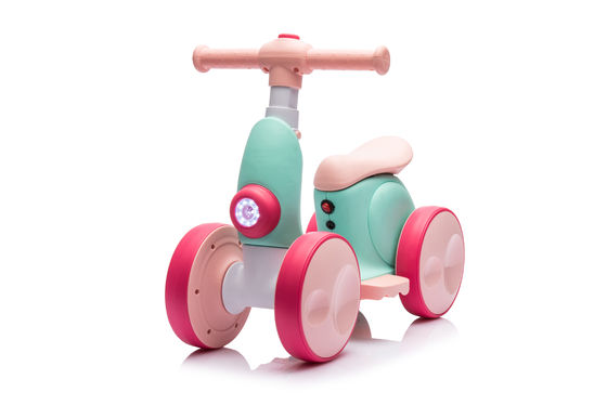 Função de controlo remoto 2024 Balanço infantil Cartão de automóvel Tamanho 38*30*20CM Faixa etária 0 a 24 meses
