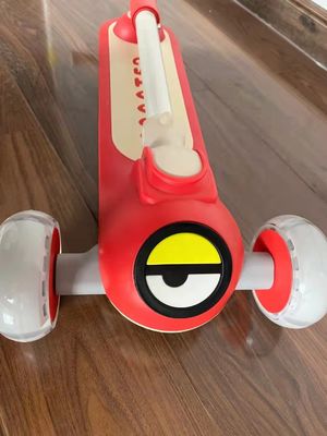 Assento de couro macio dobrável de um botão 3 rodas de passeio em scooter carro para crianças e durável