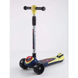 Tamanho de cartão 71*51*62 Três rodas kick scooter para crianças Design dobrável rápido direto