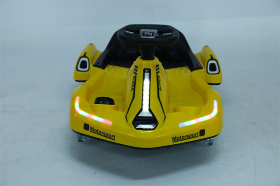 Cartão tamanho 79X55X22cm 2.4G Kids elétrico controle remoto de viagem no carro para Big Boy