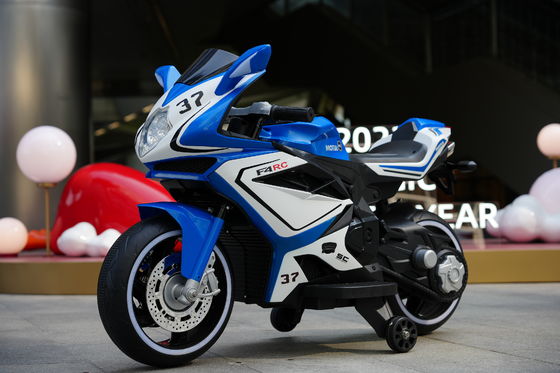 Fabricado carro de motocicleta elétrica de 12 V com música e iluminação LED para crianças