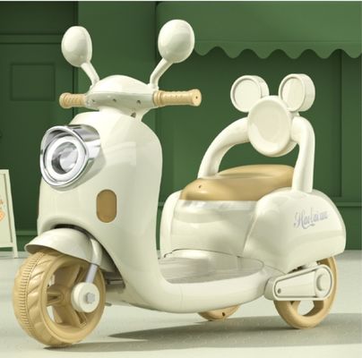3-4 Anos Bebê de três bicicletas de carro brinquedo com bateria e tamanho de cartão de 78 * 66 * 38cm