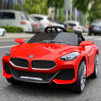 Ride On Car Para meninos de 2 a 8 anos de idade 108 * 57 * 47cm 2.4 G controle remoto 380 * 2 motor