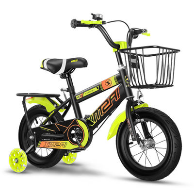 Modelo 2023 Ride On Toy Preto traseiro Mount Two Nail Handle Stand embalado individualmente