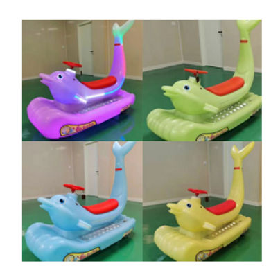 Unisex Electric Ride On Car para crianças e adultos Parque de diversões de golfinhos coloridos deslumbrante